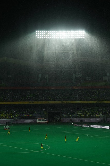 争抢关键球 争抢关键球